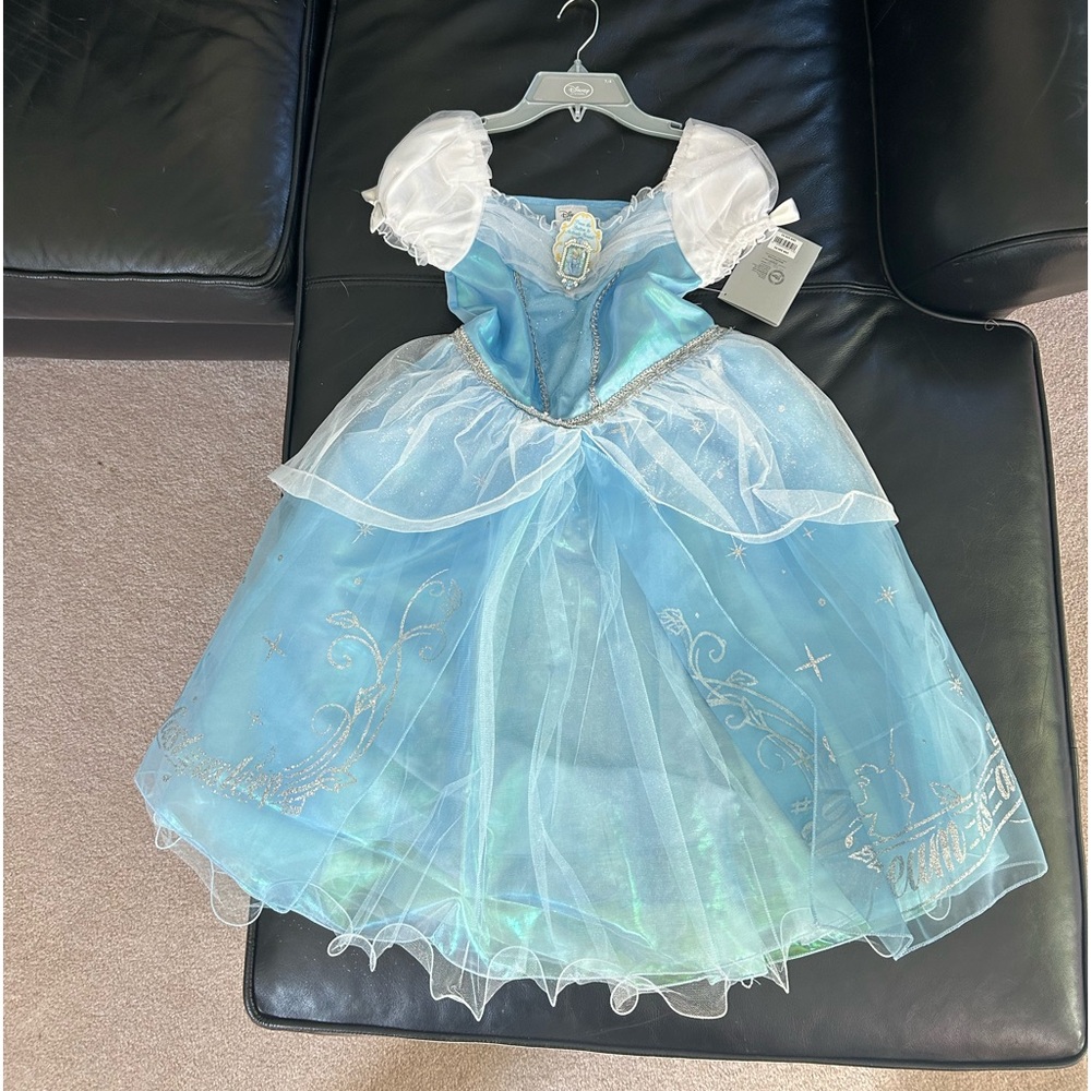 Disney Cinderella dress costume size 7/8 new with tags